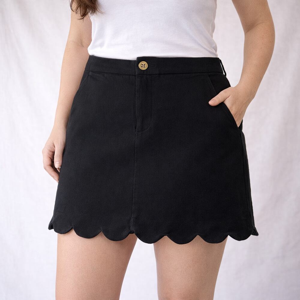 Lilly Pulitzer Scalloped Skort Black Size 0